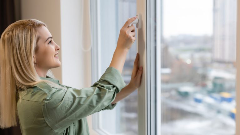 Pourquoi miser sur l’isolation thermique et acoustique avec des fenêtres PVC ?