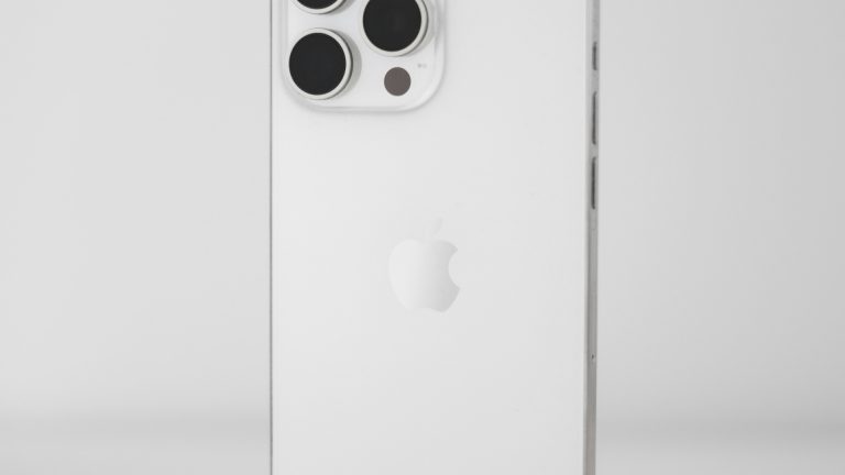 Pourquoi choisir un iPhone 12 pro max reconditionné certifié ?