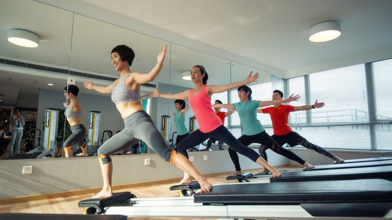 Sculptez votre corps avec les meilleurs cours de pilates à Paris