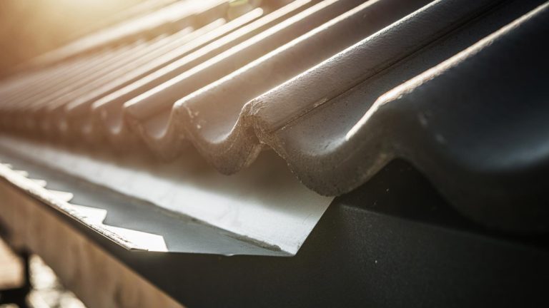 Zinguerie à Albi : pourquoi la qualité des matériaux est cruciale ?