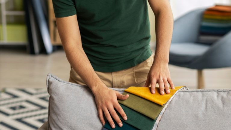 Comment bien choisir son canapé pour un salon confortable et élégant ?